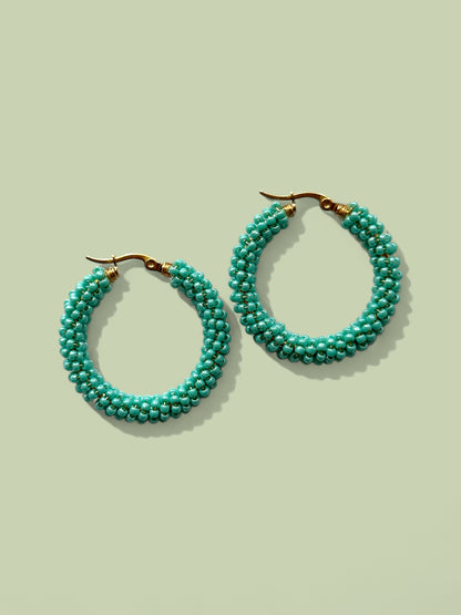 Beaded Hoops (useita värivaihtoehtoja)